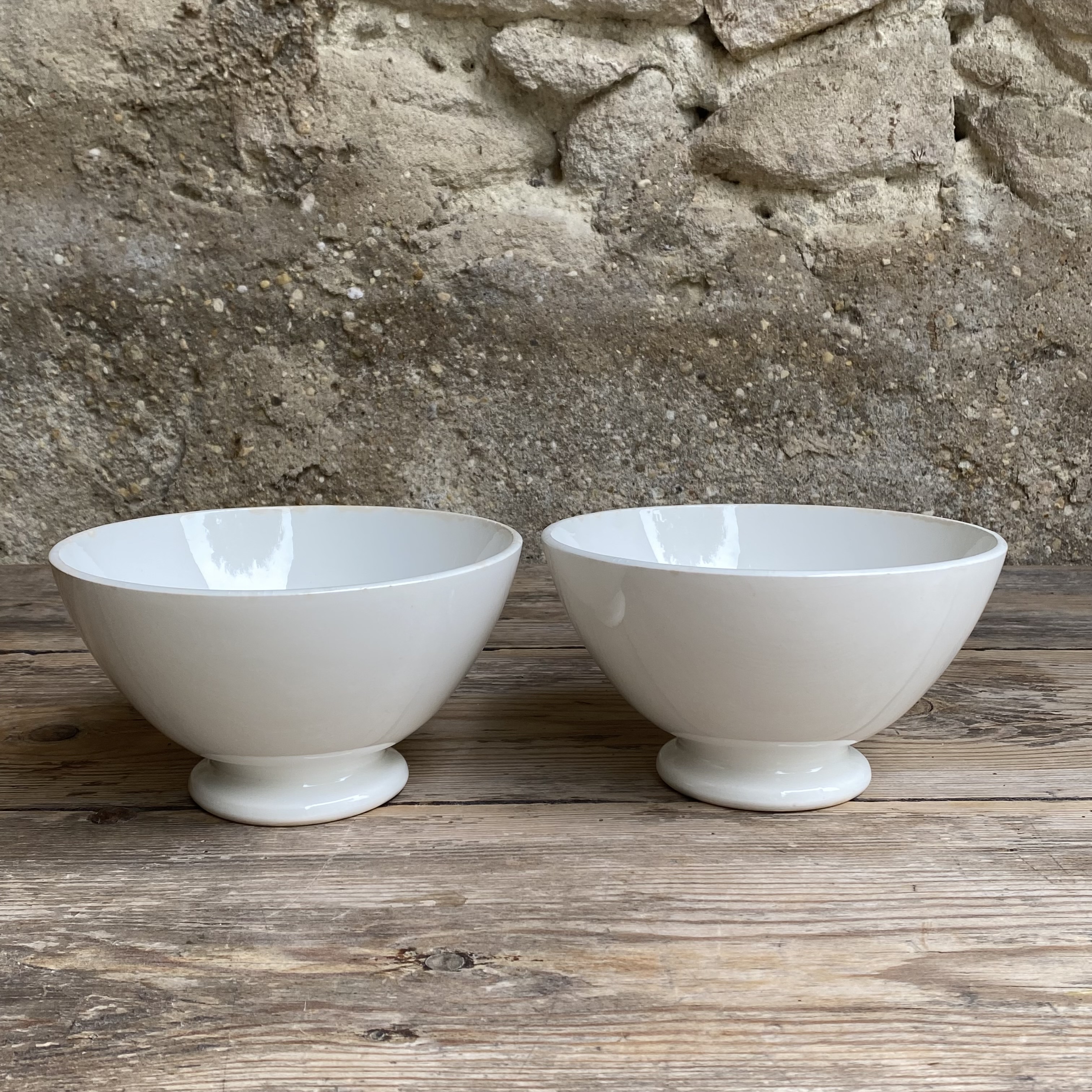 AW2011134 Set of two large, old French café au lait bowls with blind stamps in beautiful condition! Size: 9 cm high / 16 cm cross section