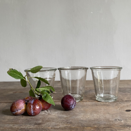 OV20110932 Set of 3 old French confiture or yoghurt pots numbered 3 on the bottom in beautiful condition! Size: 10 cm high / 10 cm cross section