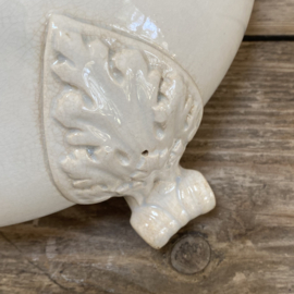 AW20111311 Large antique French tureen stamp - Opaque de Sarreguemines - period: 1875-1900 Cracked and in beautifully lightly buttered condition! Size: 17 cm high / 22 cm cross section