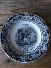 AW20110373 Set van 5 19de eeuwse Franse spotprent bordjes - Rigolades - (grappigheid) met stempel - Creil et Montereau - in perfecte staat! / Afmeting: 19,5 cm. doorsnede
