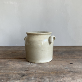 AW20111189 Oude Franse pot van grès aardewerk genummerd - 8 -  in mooie staat! Afmeting: 16 cm hoog /  14,5 cm doorsnede.