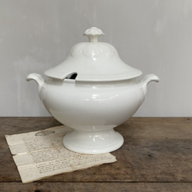 AW20110980 Antique Dutch soup tureen stamp - Petrus Regout & Co Maastricht - period: 1892 in beautiful condition! Size: 26 cm. high (up to the handle) / 30 cm. cross section (up to the handles)