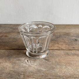OV20111021 Antieke Franse confiture pot van mond geblazen glas periode: 19de eeuw in prachtige staat!  Afmeting: 10,5  cm hoog /  12 cm doorsnede