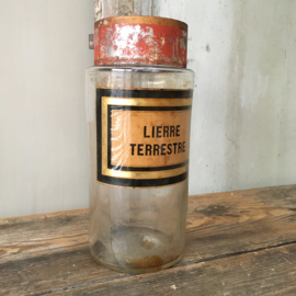 OV20110583 Antieke Franse apothekerspot van mondgeblazen glas vertaling etiket: - grondklimop - in prachtige staat! Afmeting: 23,5 cm. hoog / 10,5 cm. doorsnede.