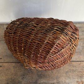 BU20110120 Old French harvest basket made of willow  in beautiful condition! Size: 43 cm. long / 20 cm. long high (to handle) / 31 cm. cross section