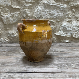 AW20111321 Antique French confit pot period: 19th century in beautifully weathered condition! Size: 24 cm high / 15.5 cm cross section