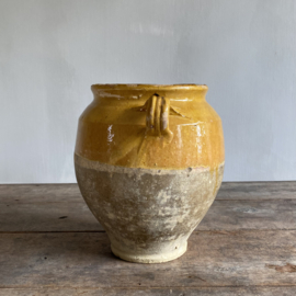 AW20111130 Antique Southern French 19th century confit pot in Provencal yellow in beautiful condition! Size: 26 cm high / 17 cm cross section