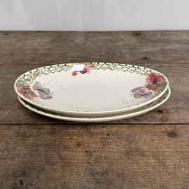 AW20111065 Set of 2 antique serving dishes stamped - Creil et Montereau Labrador - period: 1894-1920. In perfect condition. Size: 24.5 cm long / 14 cm. cross section.