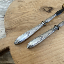 OV20111104 Old French salad serving set made of bone in beautiful condition! Size: 27 cm long.