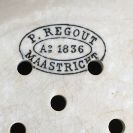 AW20110632 Antieke fruittest stempel - P.Regout 1836 Maastricht - periode: 1878-1886 - prachtig beboterd en in perfecte staat! Afmeting: 23,5 cm. doorsnede / 5 cm. hoog