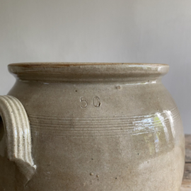 AW20111123 Oude Frans pot van grès aardewerk in prachtige staat! Afmeting: 21 cm hoog /  17,5 cm doorsnede