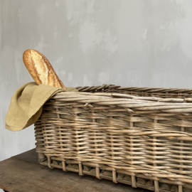 OV20110777 Large old French bakery baskets of white willow and chestnut wood in beautiful condition! Size: 100 cm. long / 66 cm. wide / 28 cm. high. Still one basket available... Pickup in shop only.