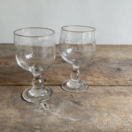OV20111024 Set of 2 antique French wedding wine glasses - Souvenir de la Fête - made of mouth-blown glass period: 19th century in beautiful condition! Size: 13 cm high / 7 cm cross section