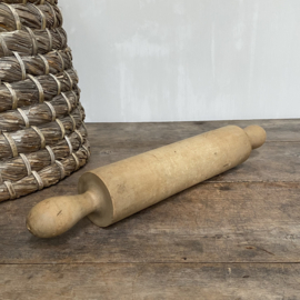 OV20110797 Old French wooden rolling pin in beautiful condition! Size: 42 cm. long / 6.5 cm. cross section