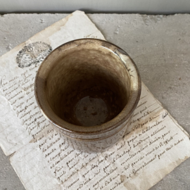 AW20110465 Beautifully buttered French confiture pot with stamp ~ M F ~ in beautiful condition! Size: 11 cm. high / 9 cm. section.