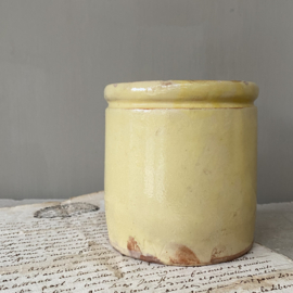 AW20111002 Antique French confiture pot Novia stamp - N.V. - handmade yellow glazed in beautiful condition! Size: 10 cm. high / 9.5 cm cross section .