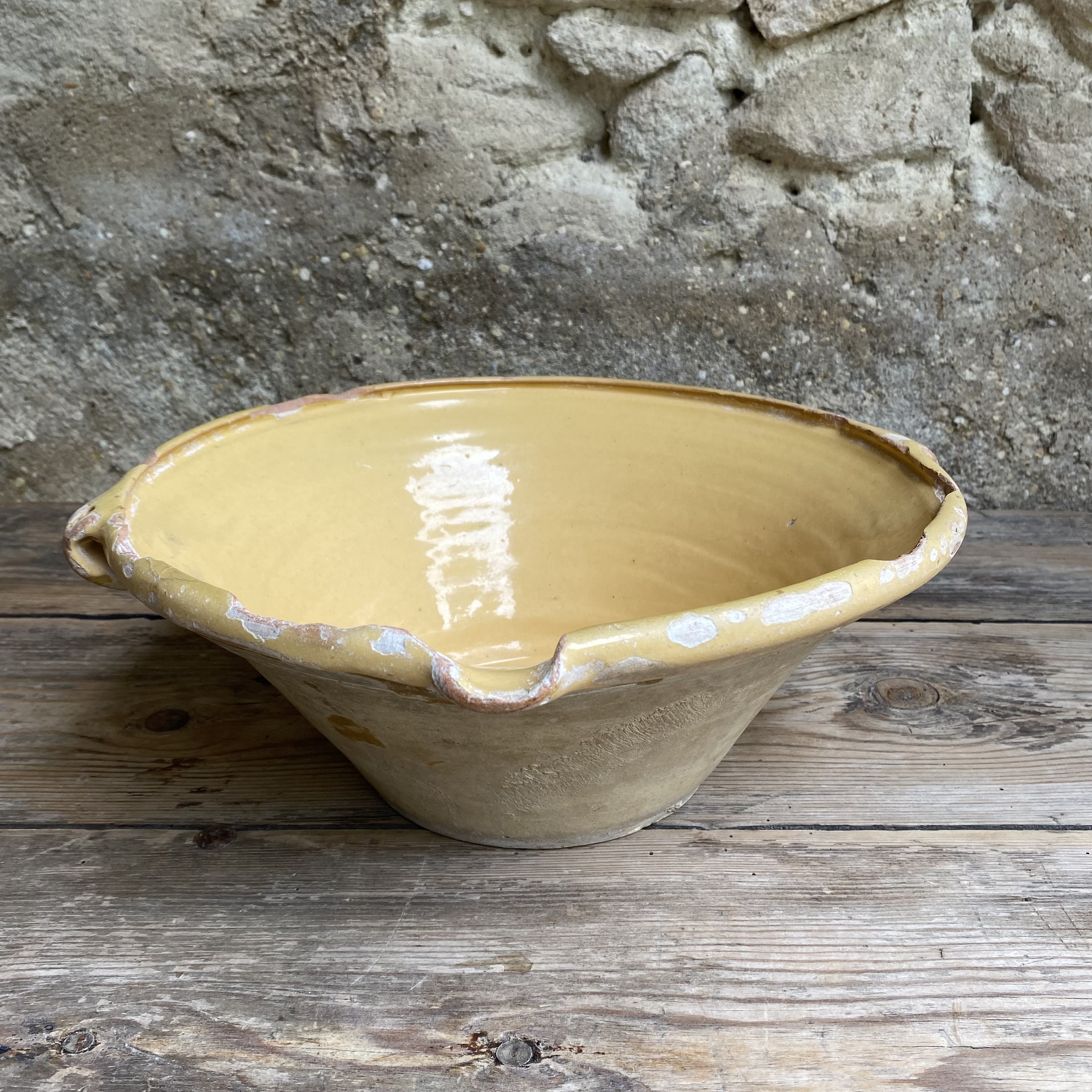 AW20111233 Antique French Gresalle in a nice small size, period: 19th century. In beautifully weathered condition! Size: 13.5 cm high / 33 cm cross section