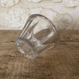 OV20111071 Old French confiture jar made of mouth-blown glass. Capacity: 500 grams. In beautiful condition! Size: 8 cm high / 11.5 cm cross section.