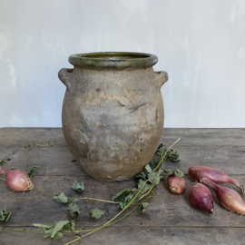 AW20110038 Large antique French pot, beautifully weathered with moss green glazed inside - period: late 19th century in beautiful condition! Size: 29 cm. high / 20 cm. cross section.