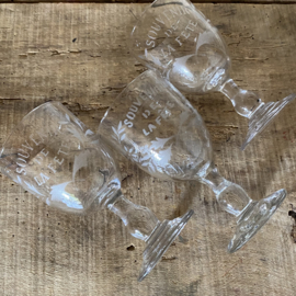 OV20111070 Set of 3 nearly identical - Souvenir de la Fête - wine glasses made of mouth-blown glass, period: 19th century. In beautiful condition! Size: 14 cm high / 7.5 cm cross section.