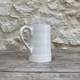 AW20111320 Large old French milk jug stamp - Céranord Saint Amand France - period: 1962. Minimal chip on the underside rim (see photo), otherwise in beautiful condition! Size: 18.5 cm high / 11.5 cm cross section