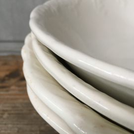 AW20110671 Set of 4 old serving dishes - 2 smaller with stamp Boch Freres Belgium & 2 larger with stamp Royal Sphinx P. Regout Maastricht in beautiful condition!