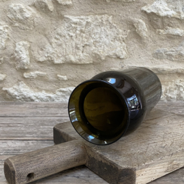 OV20111077 Antique French cornichon or truffle jar made of mouth-blown glass in a beautiful deep dark green...in beautiful condition! Size: 27.5 cm high / 11 cm cross section (top) / 11 cm  cross section bottom