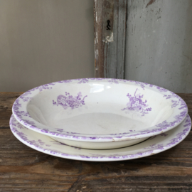 AW20110516 Antique French plate & scale stamp - Longwy Hanoi - period: 1890-1900 in lavender color. In beautiful condition! Dim. plate: 29 cm. cross section / Dim. scale: 27 cm. diameter / 5 cm. high. Mentioned price is as a set.