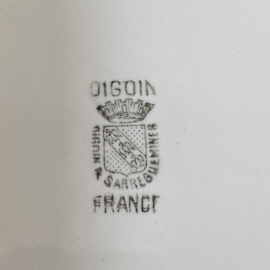 AW20111042 Oude Franse kan met deksel stempel - Digoin & Sarreguemines - periode: 1920-1950 - Mist een minimale chip bij de tuit van de deksel (zie foto 6), verder in prachtige staat! Afmeting: 22 cm. hoog (t/m de greep / 12 cm. doorsnede