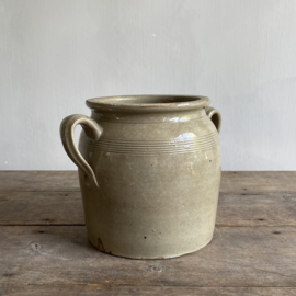 AW20111166 Old French pot of grès earthenware in beautiful condition! Size: 21 cm high / 18 cm cross section.