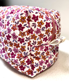 Gepersonaliseerde Quilted make-up tas- Pink flowers