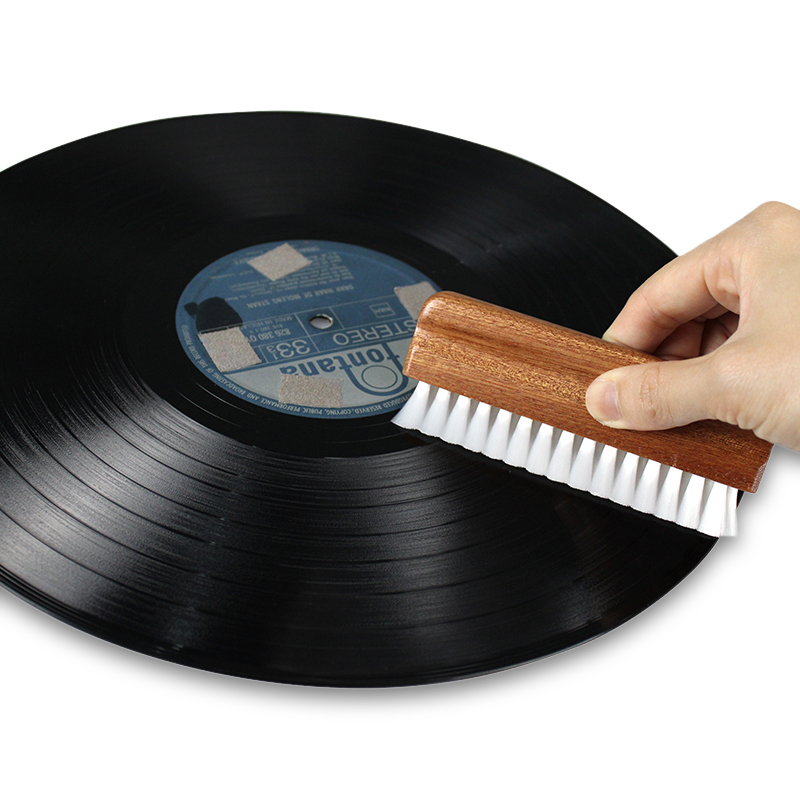 Walvis Nylon Record Application Brush - with solid wooden handle