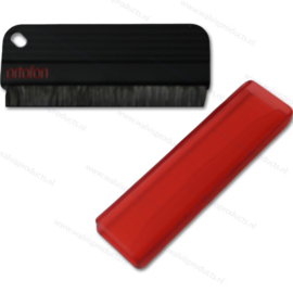 Ortofon Red Record Brush | Carbon Fiber