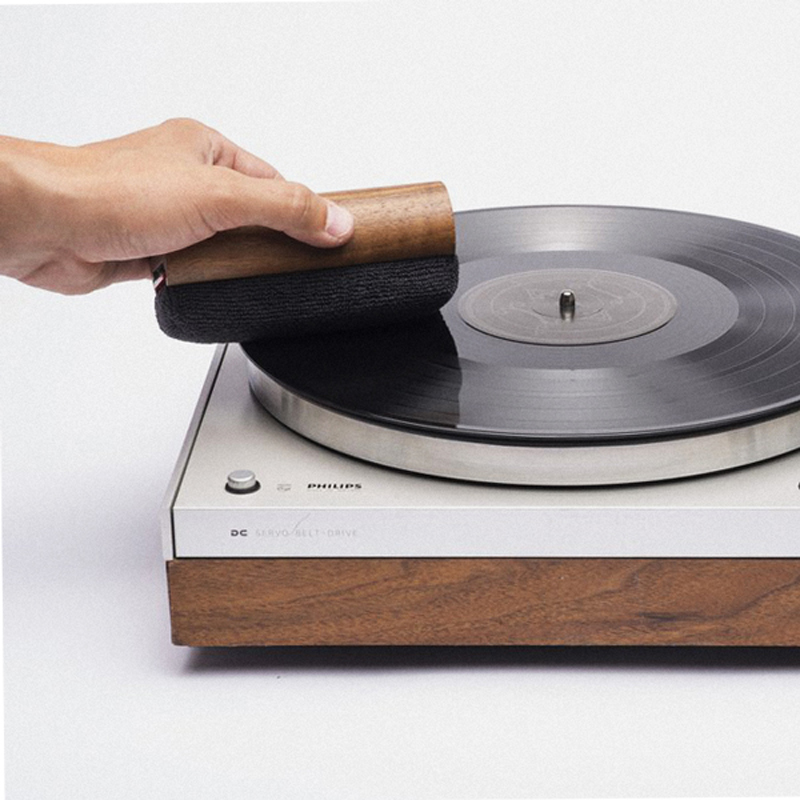 GrooveWasher Walnut Record Cleaning Kit