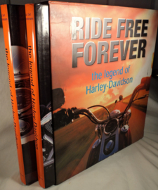 Ride Free Forever - The legend of Harley-Davidson, 2 delen in slipcase,  z.g.a.n.