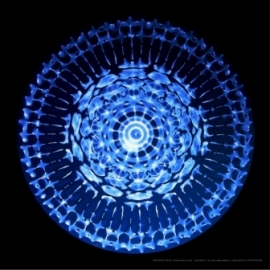 04 Cymatic poster - Danny Becher's stem met boven- en ondertonen - 50 x 50 cm