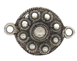 plat fijn zeeuws knoopje met twee ogen ZB 018