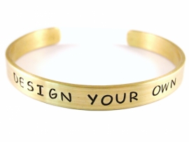 Jouw tekst in een armband - Design Your Own Gold - zwarte tekst