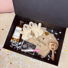 Origineel cadeau bekendmaking zwangerschap - box