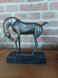 Bronzenes Pferd