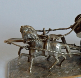 Koets miniatuur zilver.