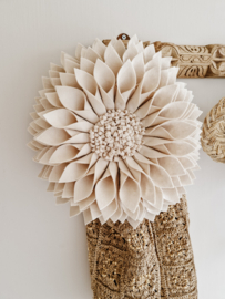 Wandbloem Beige