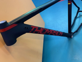 Thompson Element, 18,5 inch/29er Aluminium Large Frame, Zwart/Rood, Nieuw