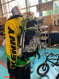 Dakine Nomad Hydrapak Rugzak met Drinkzak, DH, MTB, Gloednieuw