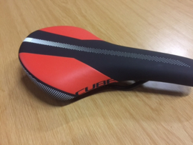 Cube Selle Justek Zadel, ATB & Race, Zwart/Rood, Gloednieuw