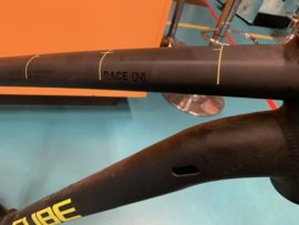 Cube Race1 29er,  Large/19 inch  Aluminium Frame, Mat zwart/Geel, Gloednieuw