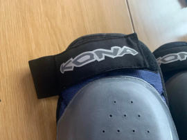 KONA ARMOUR KNIE/BEENBESCHERMERS, Medium, Nieuw