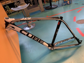 Cube Reaction GTC Full Carbon RFR Monocoque 22 Inch XXLarge MTB Frame, Wit/Zwart, Gloednieuw