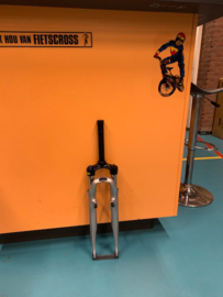 ZOOM 28 inch Lock-Out Geveerde voorvork voor velgrem, Zilver, Gloednieuw