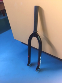 SINZ 24 Inch BMX Cruiser Race Voorvork, Zwart/Wit, Gloednieuw
